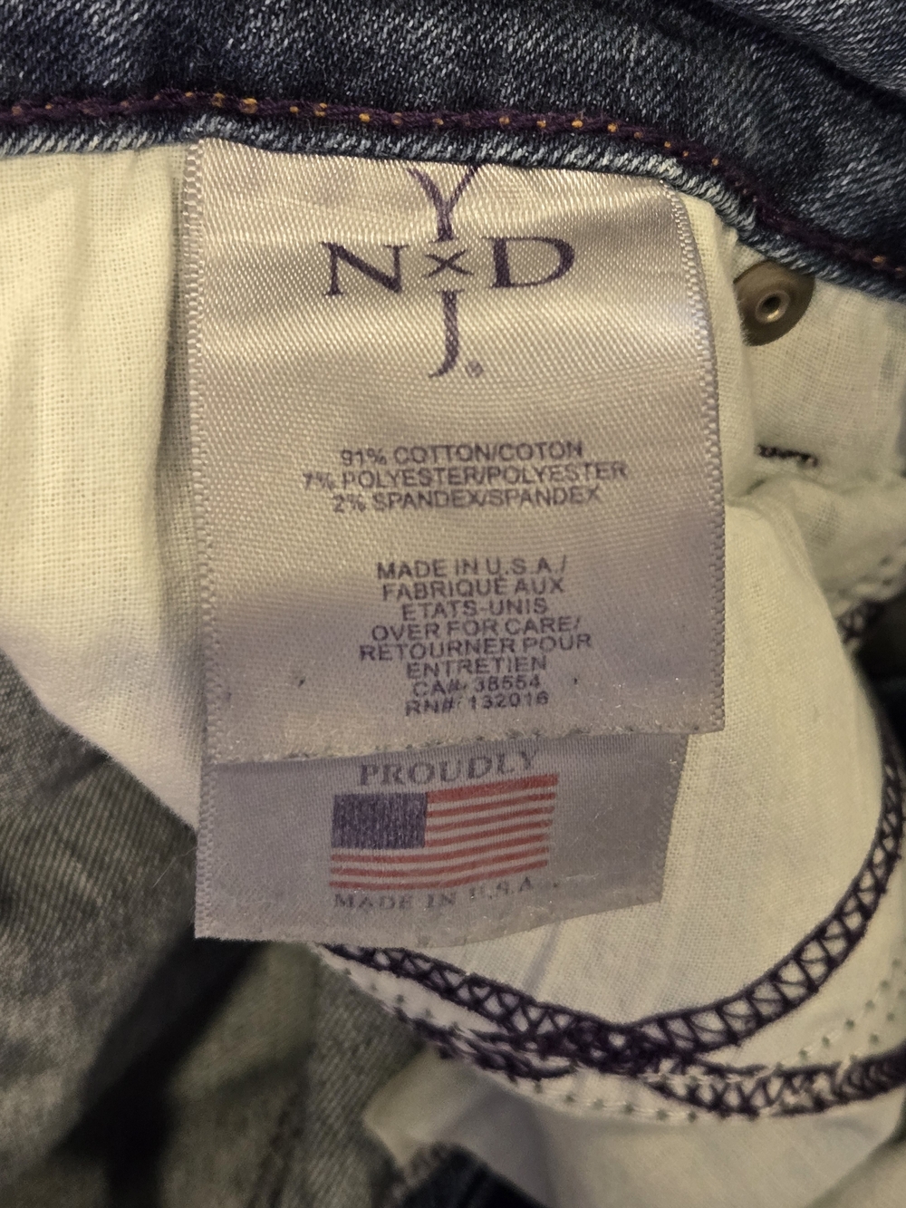 NYDJ Women's Dark Blue  Jeans Size 14P EUC - Picture 6 of 7